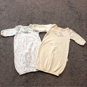 2 Vitamins Baby Nightgowns